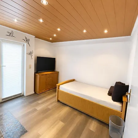 Apartment Dein Zuhause Auf Zeit - Mit 3 Schlafzimmern *